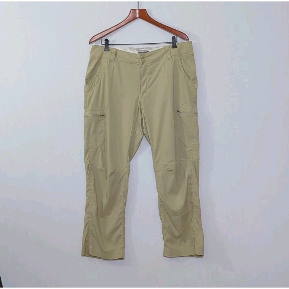 NWOT LL BEAN 16P Ripstop Beige Hiking Fishing Gorpcore Stretch Pants Pockets